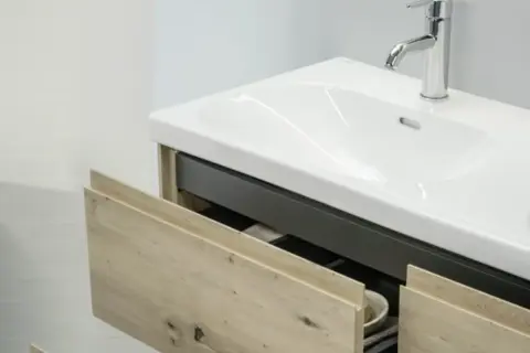 Jak wybrać umywalkę z szafkami, by Twoja łazienka wyglądała na większą i bardziej elegancką?