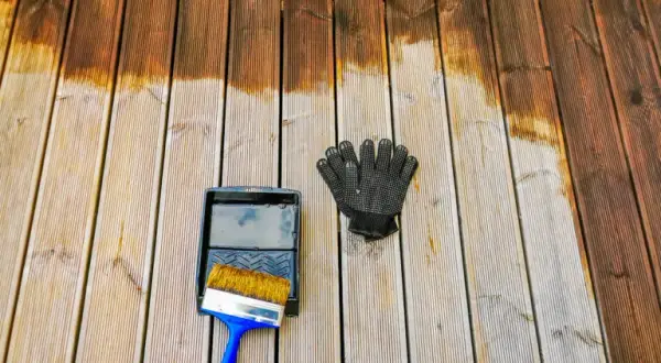 Jak często olejować taras, aby zachować jego trwałość i piękno?
